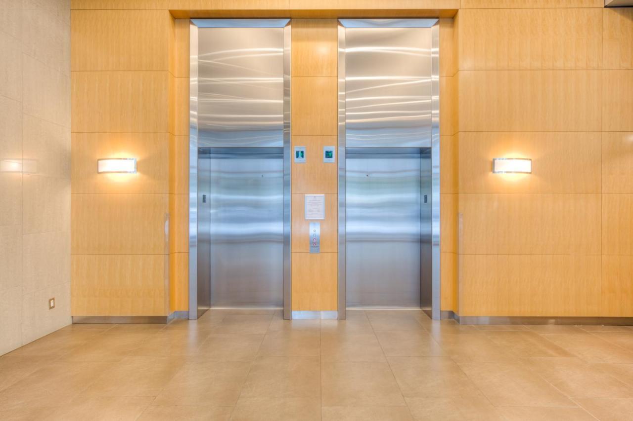 Newly Renovated Cozy Condo/Union Station Toronto Esterno foto