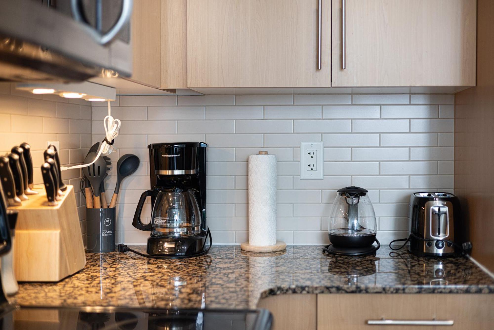 Newly Renovated Cozy Condo/Union Station Toronto Esterno foto